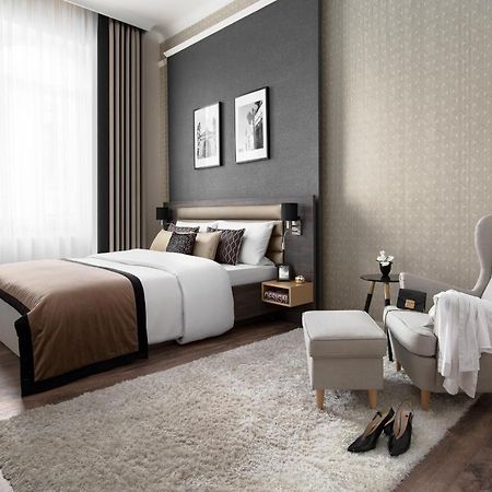 Revay Deluxe Apartments - Free Parking Budapest Esterno foto